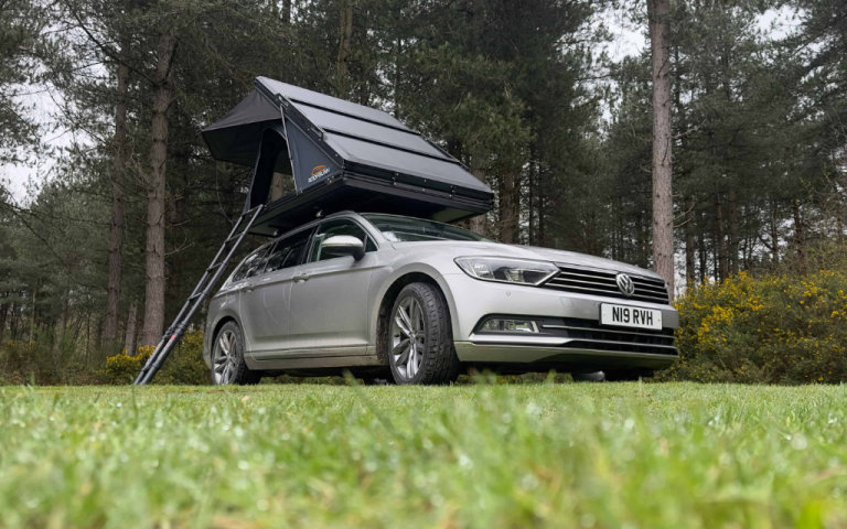Extra Large RoofBunk Adventurer Aluminium Clamshell Car Roof Top Tent