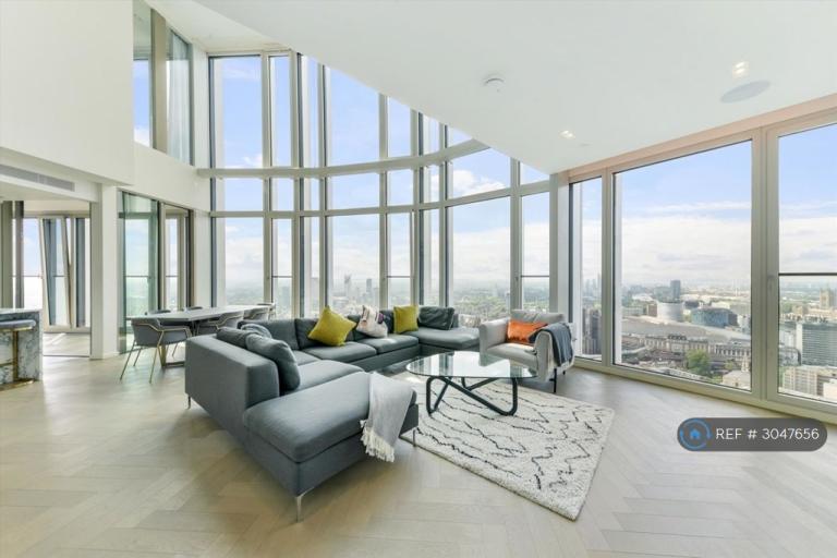 3 bedroom flat in Upper Ground, London, SE1 (3 bed) (#3047656)