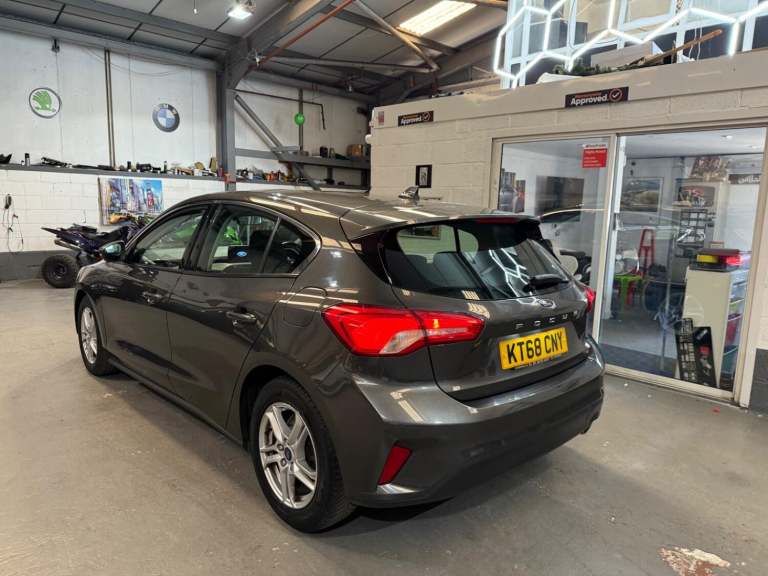 FORD FOCUS 1.5 EcoBlue Zetec 2018
