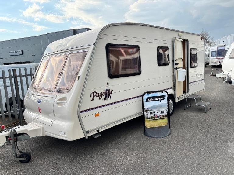 BAILEY PAGEANT AUVERGNE 5 BERTH , END BEDROOM!