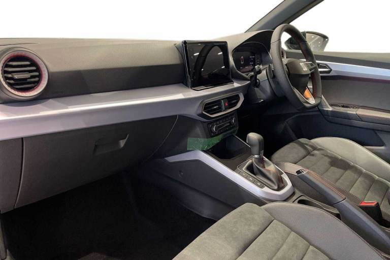 2025 SEAT Arona 1.0 TSI 115 FR Sport 5dr DSG SUV Petrol Automatic