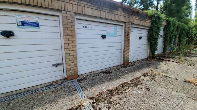 Garage/parking/Storage to rent: Roxeth Green Avenue, South Harrow, Middlesex, HA2 8AF