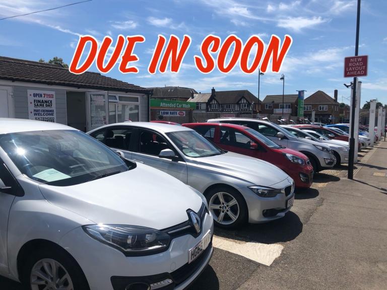 2016 Renault Clio 1.2 16V Dynamique Nav 5dr HATCHBACK Petrol Manual