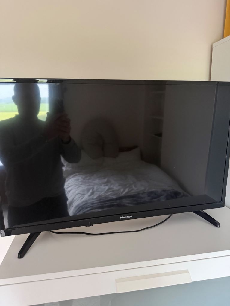 Hisense 32-inch LED Backlight TV H32A5800UK