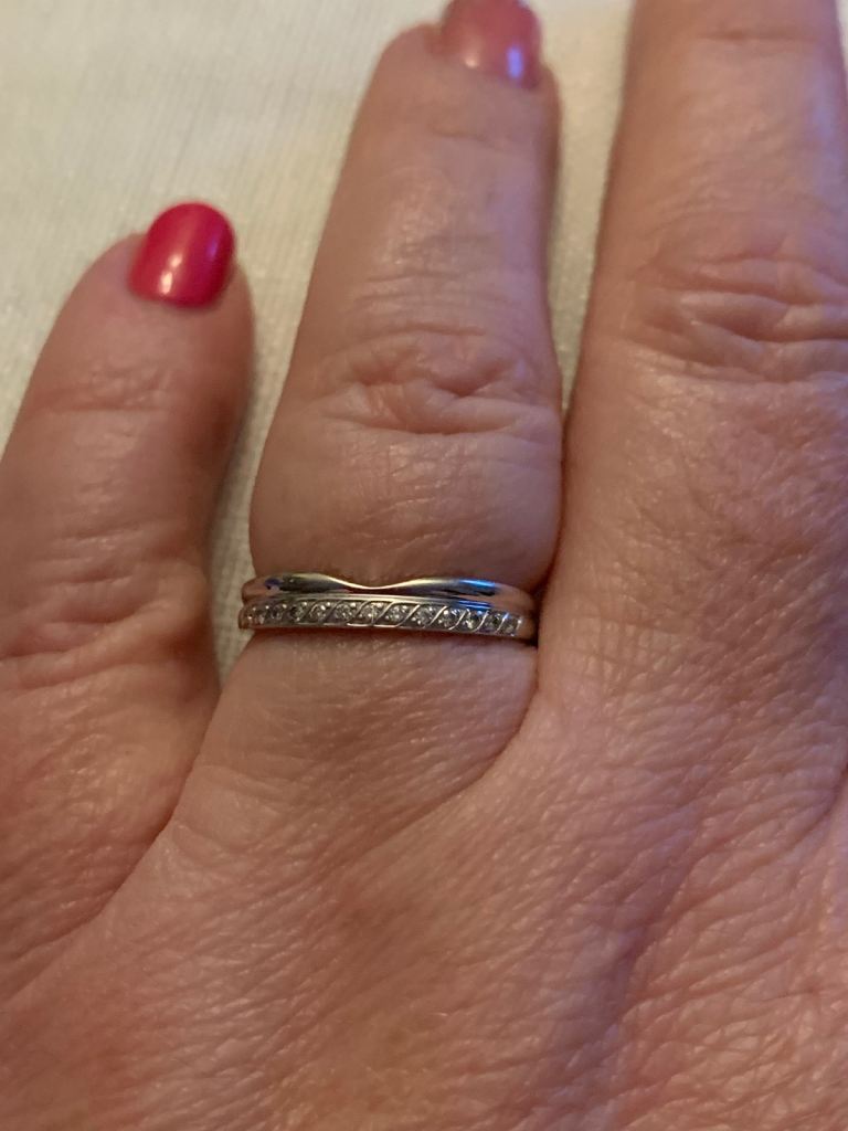 White Gold ladies wedding ring 