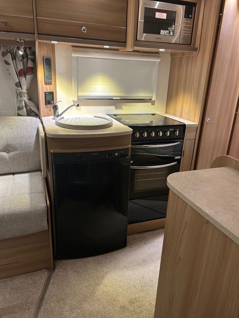 Fixed Bed Bailey Pegasus Modena. 