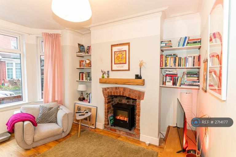 3 bedroom house in Pascal Street, Manchester, M19 (3 bed) (#2714177)