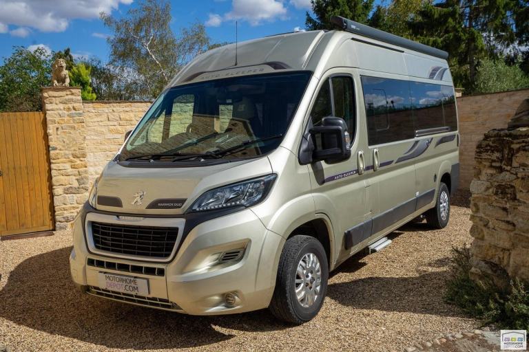 Autosleepers Warwick Duo Luxury 2 Berth High Top - Rear Lounge - Twin Singles