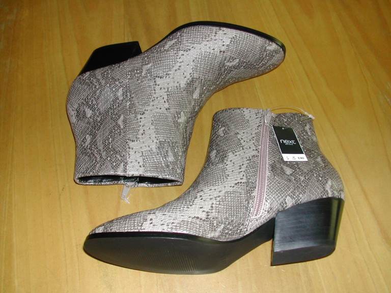 LADIES BROWN ANKLE BOOTS  -  NEXT  -  SIZE 5 / 38  -  NEW WITH LABELS