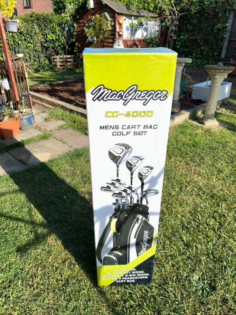 MacGregor CG-4000 Complete Golf Set New Never Been Opened 