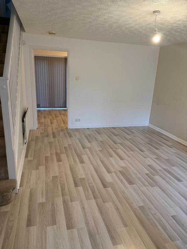 3 bedroom house available immediately