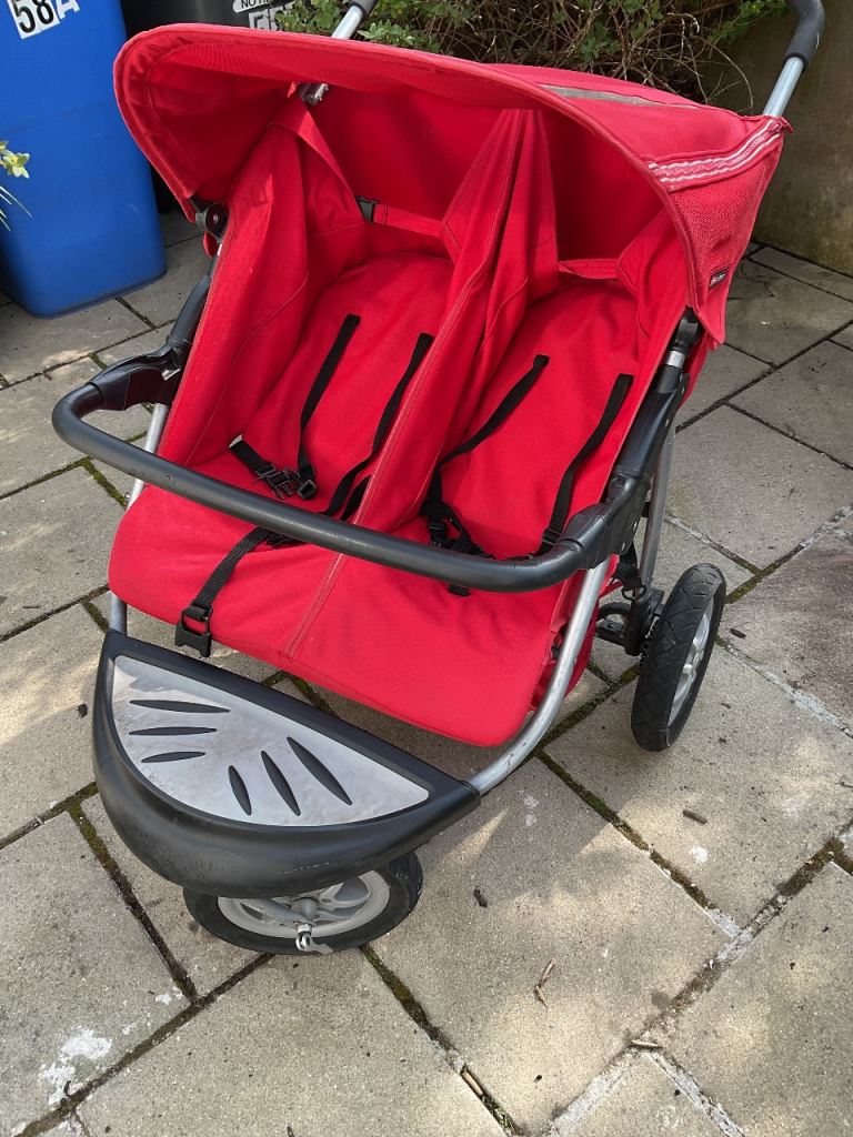 Double Buggy- Mothercare Urban Detour 