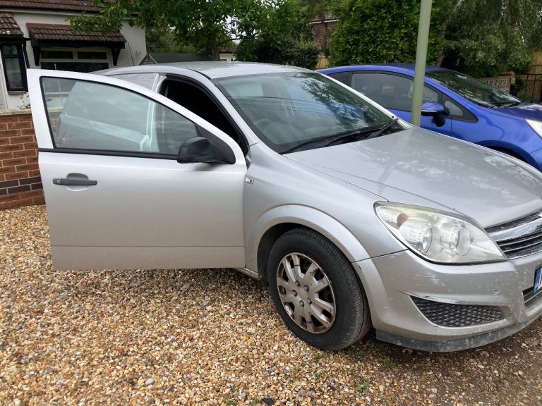 ASTRA VAN
