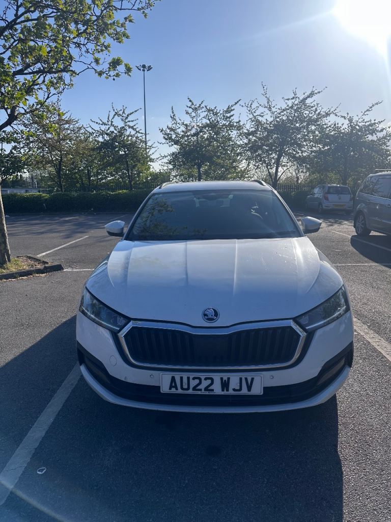 Skoda, OCTAVIA, Estate, 2022, Semi-Auto, 999 (cc), 5 doors