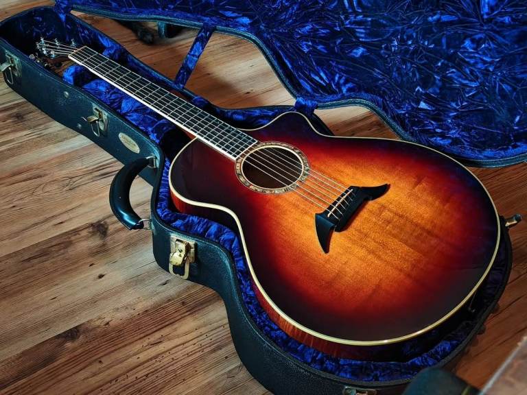 2002/03 Breedlove USA J25 Custom Jumbo Acoustic (Delivery available) 
