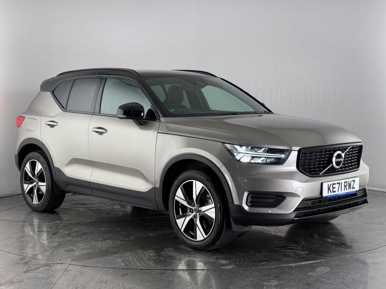 2022 Volvo XC40 1.5h T5 Twin Engine Recharge 10.7kWh R-Design Auto Euro 6 (s/s) 5dr SUV Hybrid Au...