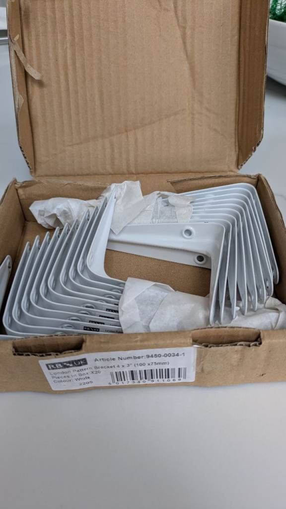RB UK London Pattern Brackets 4x3" (100x75mm) - White, New