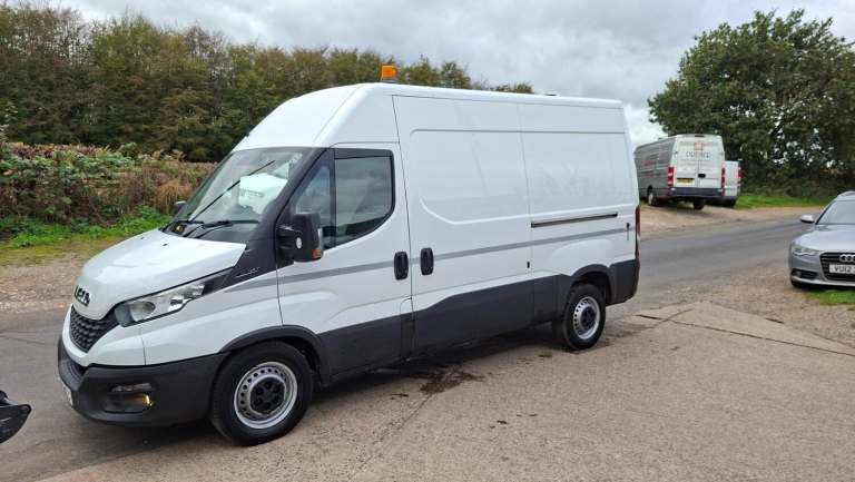 2021 Iveco Daily 34s12 compressor generator van utilities  PANEL VAN Diesel Manual