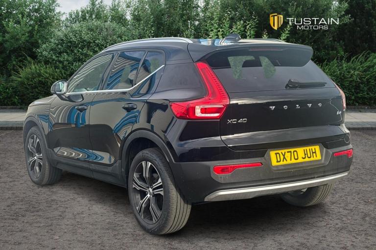  Volvo Xc40 2.0 B4 Mhev Inscription Pro Suv 5dr Petrol Hybrid Auto Euro 6 s/s
