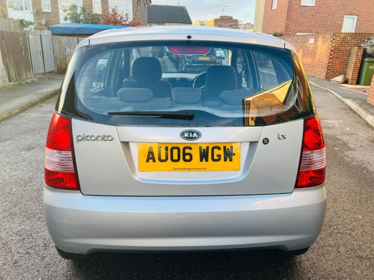 KIA PICANTO 1.1 YEAR 2006, AUTOMATIC, GOOD CONDITION, 1 YEAR MOT, HPI CLEAR, LADY OWNER