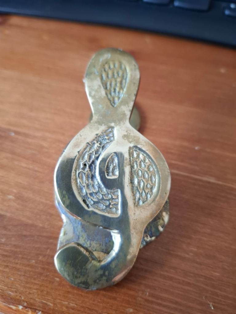 G CLEF BRASS PAPER CLIP HOLDER