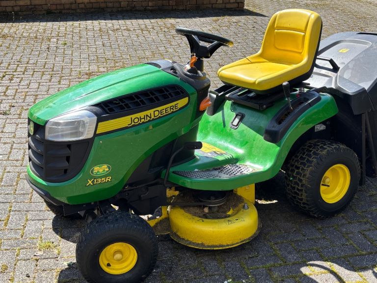 John Deere X135R Ride-On Lawn Mower – Good Condition