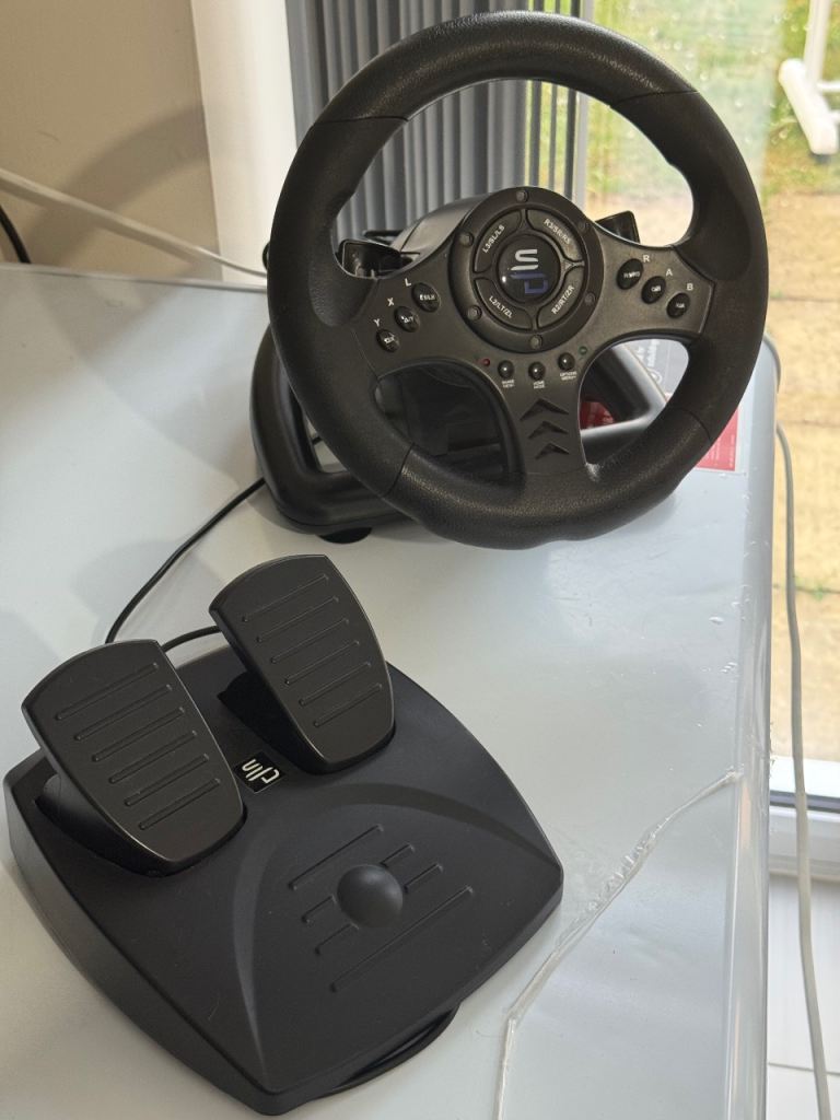Racing wheel