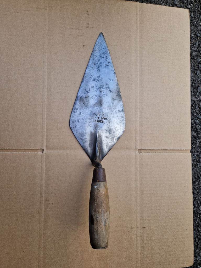Vintage Rare BRADES WHS Hunt & Sons England Brick Trowel Masons Bricklayers