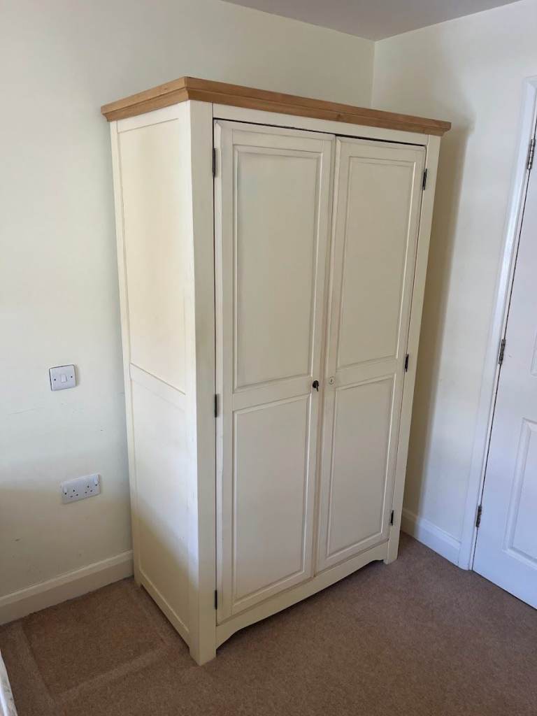  Cream Bedroom Wardrobe Farmhouse Style Storage