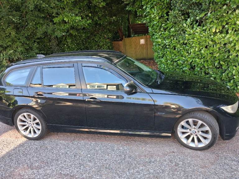 BMW, 318i SE business edition Estate, 2010, Manual, 1995 (cc), 5 doors