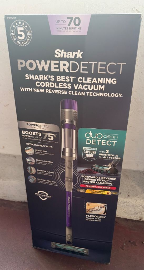Shark PowerDetect Cordless Vacuum Cleaner – Excellent Condition