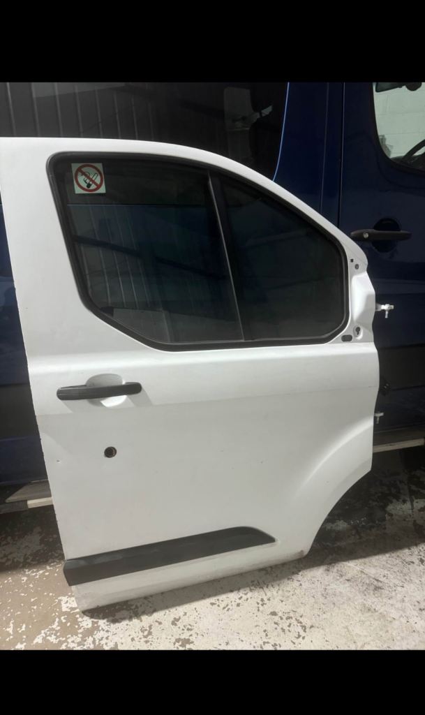 Transit custom door 