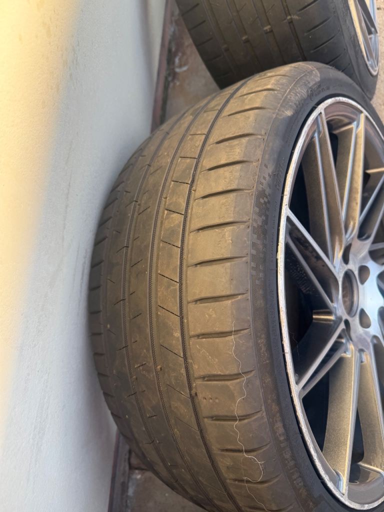 Veeman alloys