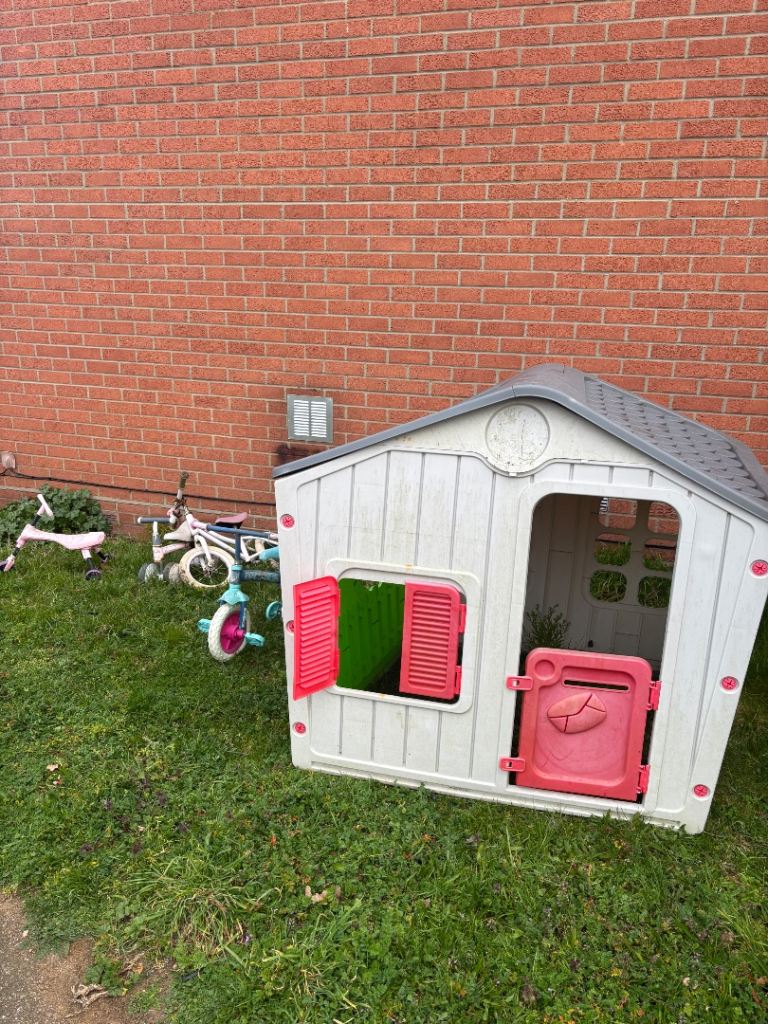 Bikes and Wendy house 
