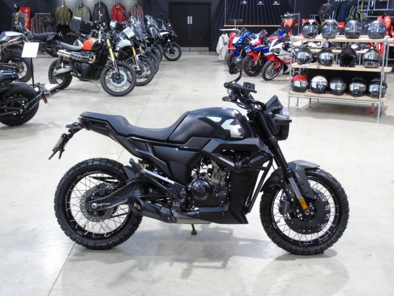 2026 Zontes ZT125 GK Scrambler in Matt Black, Tubeless Spoked Wheels