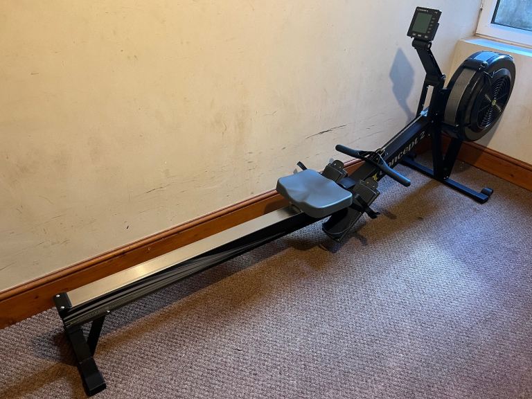 Concept 2 Rower D2 PM5 Rowing Machine