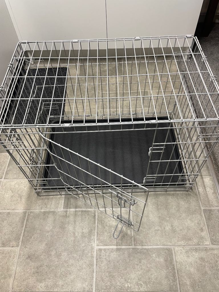 Dog crate 