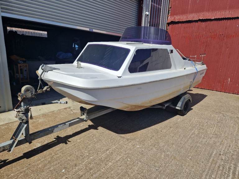 Fishing boat