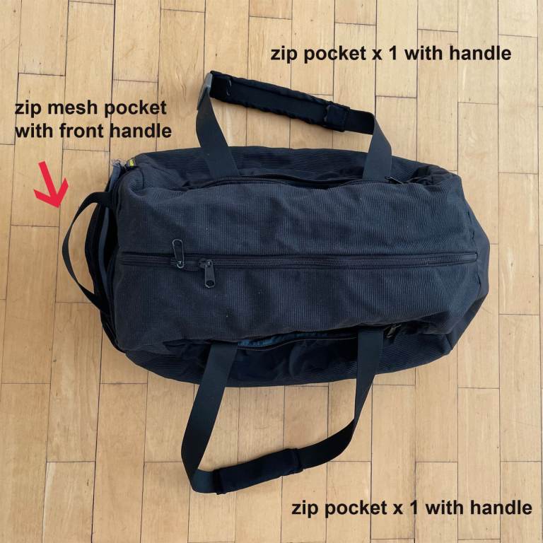 £150 Mandarina Duck shoulder backpack Weekend bag luggage Black 50 x 30 x 20 cm