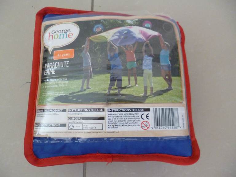 George Parachute game fun family ball game 