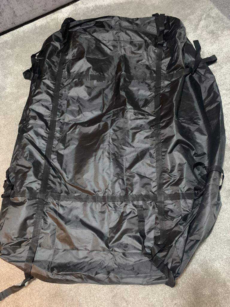 Large Car Roof Travel luggage Bag 155cm x107cm New used 