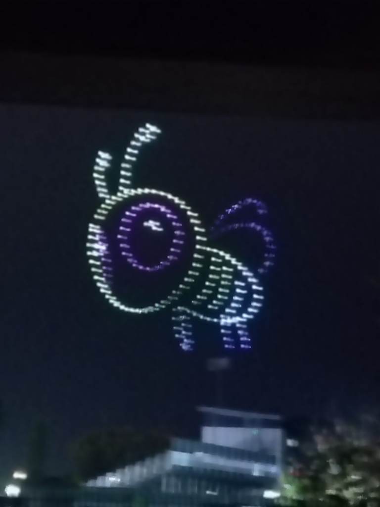 PIC FOR ATTENTION.. Bedframe