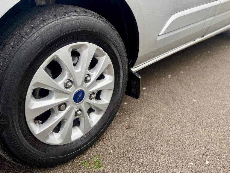 2023 Ford Transit Custom 2.0 320 EcoBlue Limited Crew Van L2 H1 Euro 6 (s/s) 5dr PANEL VAN Diesel...