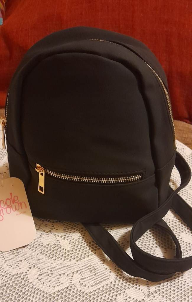 New Ladies Black Shoulder Bag/Rucksack with gold zips.