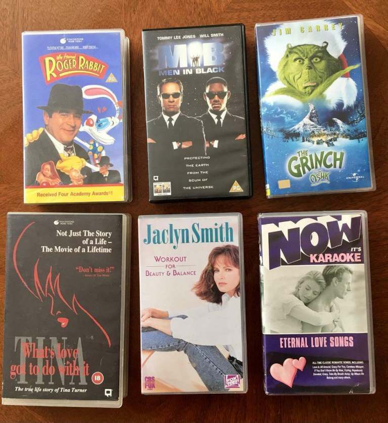 VHS COLLECTION FAMILY CLASSICS + KARAOKE + WORKOUT