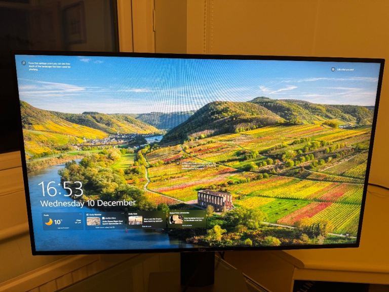 image for Dell UltraSharp 27” LCD Monitor