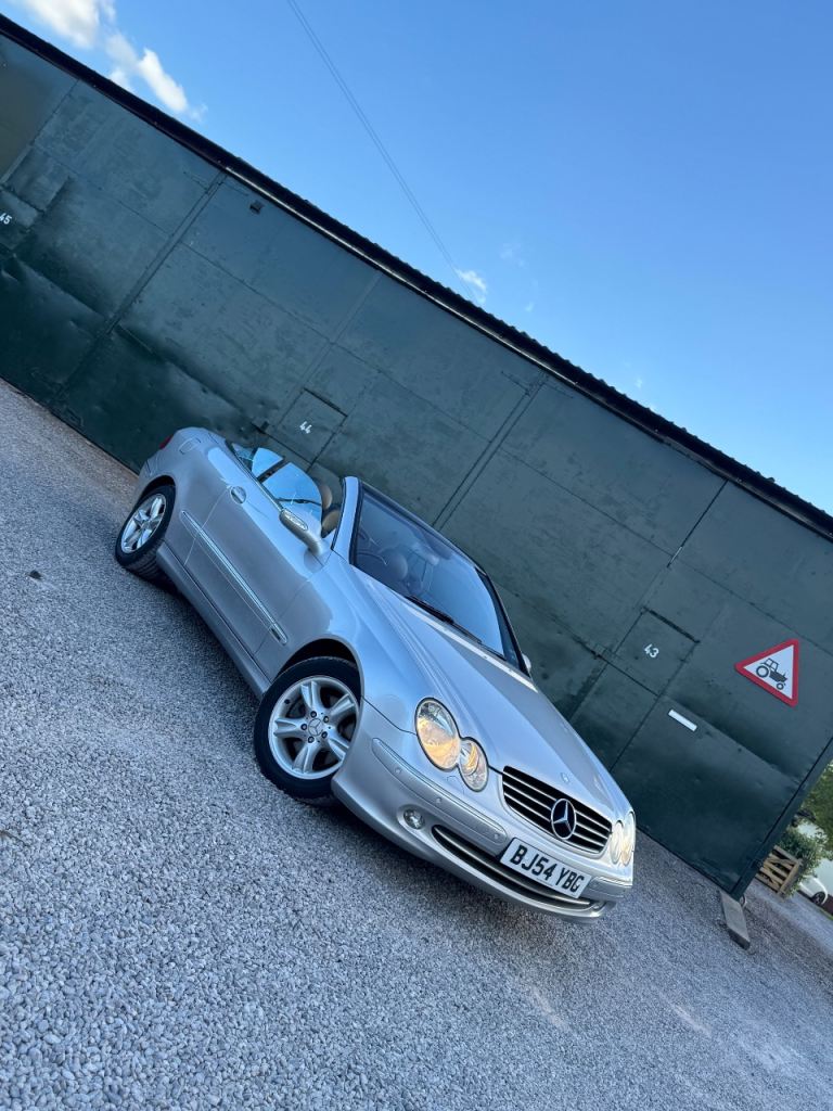 Mercedes-Benz, CLK, Convertible, 2004, Semi-Auto, 2597 (cc), 2 doors