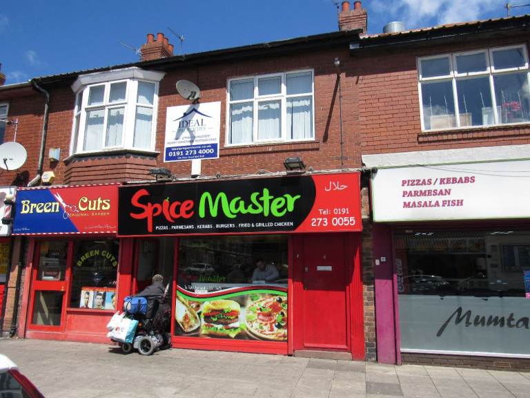 2 Bedroom Upper Floor Flat, West Road, Newcastle Upon Tyne, NE4 9HB