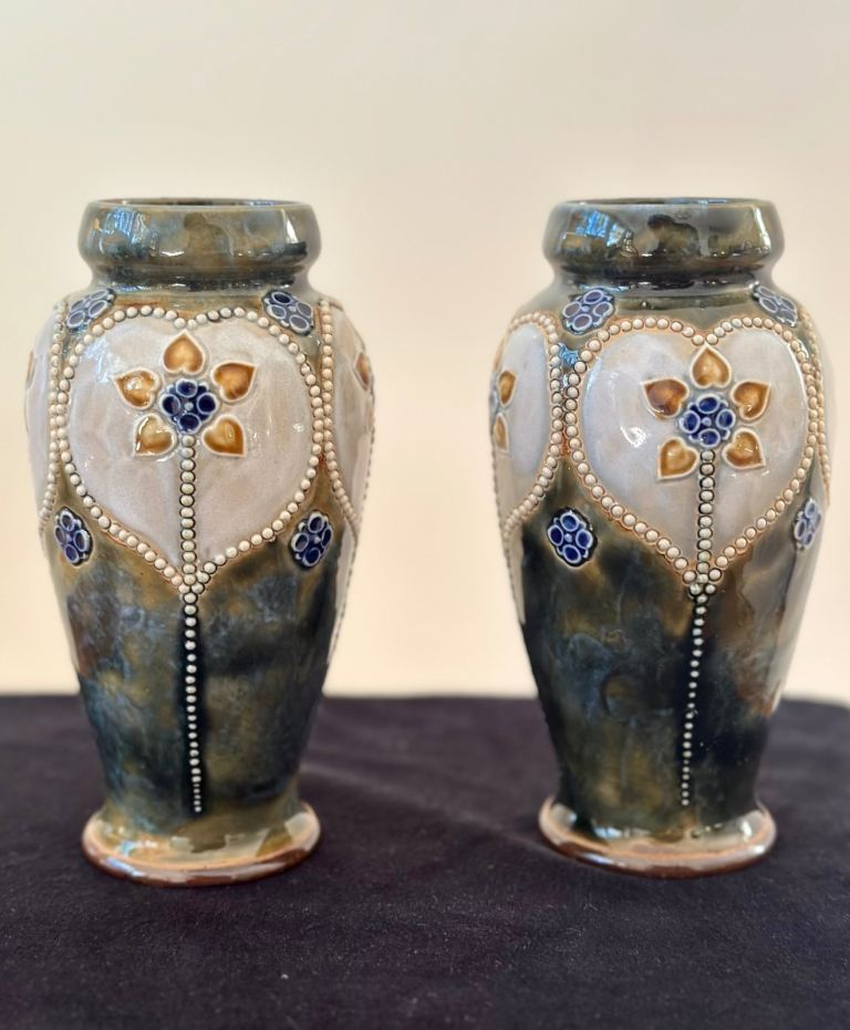 2 beautiful Royal Doulton Art Nouveau vases 