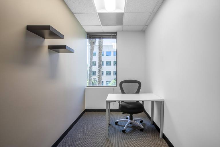 Birmingham - B3 3AS \ Private Office for 1 Person